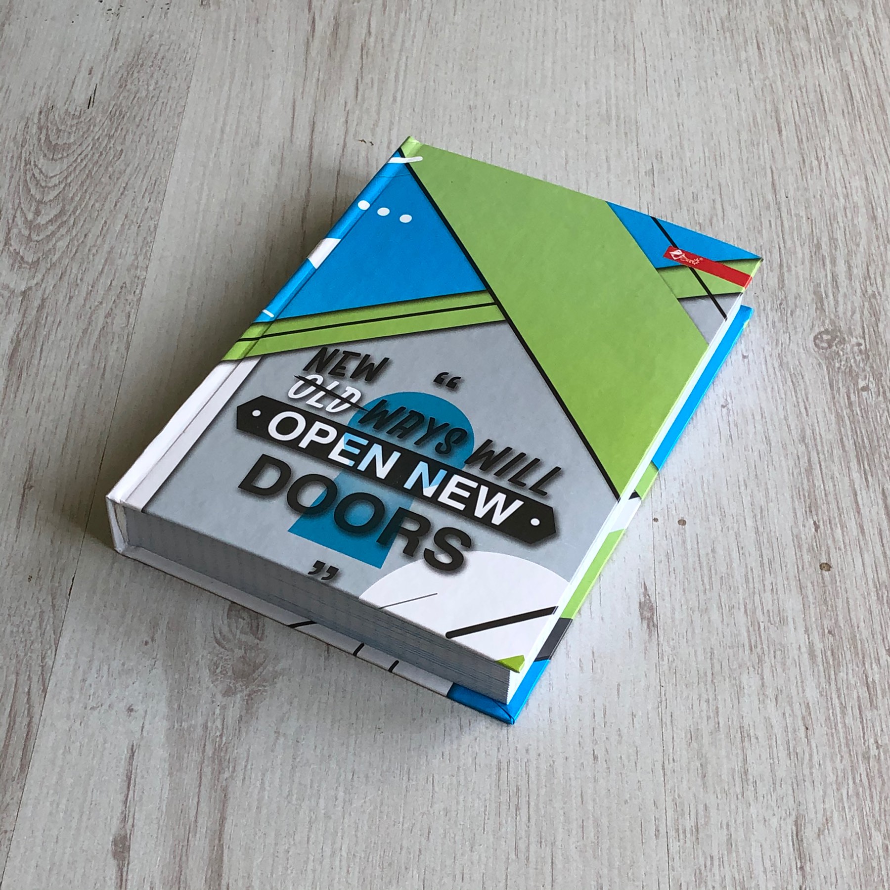 Зошит А5 336 арк. кліт., офсет, тверда палітурка, ТП-7 Скат Зошит А5 336 арк. кліт., офсет, тверда палітурка, ТП-7 Скат